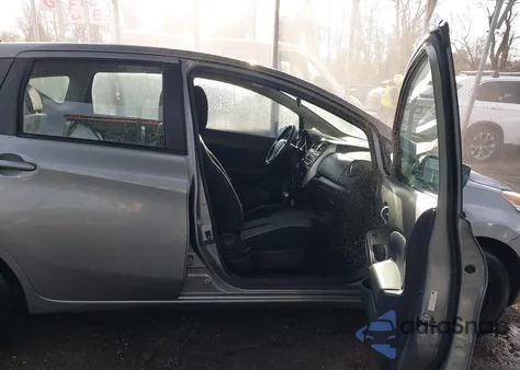 2015 Nissan Versa Note Sv z USA, uszkodzony, nr VIN 3N1CE2CPXFL434654